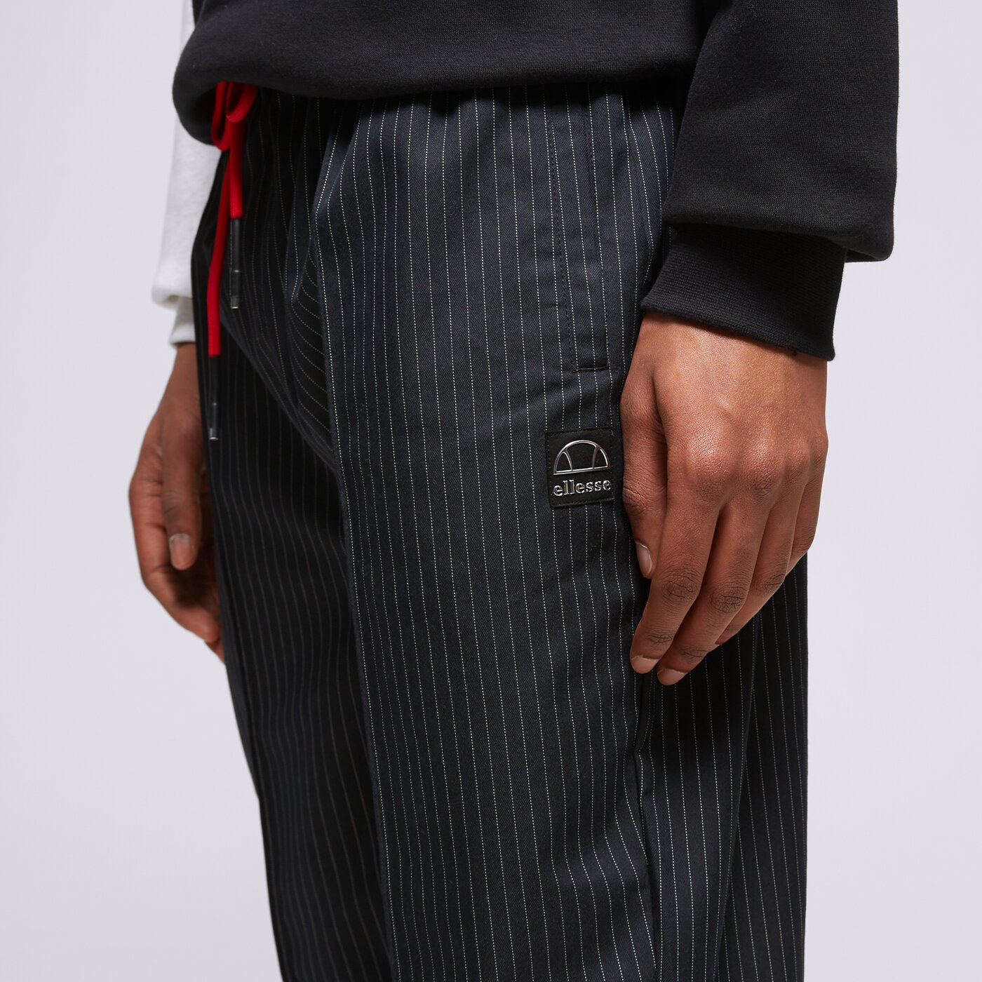 Мъжки панталони ELLESSE ПАНТАЛОНИ CLIFFORD TRACK PANT BLK shp15887011 цвят черен