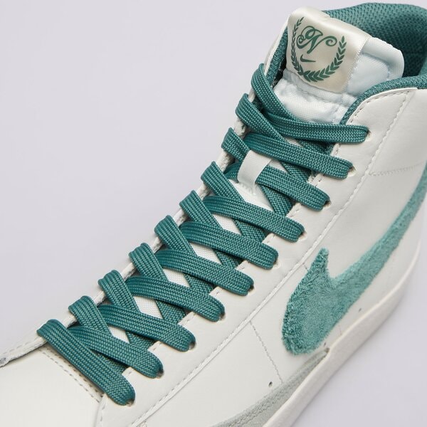 Детски маратонки NIKE BLAZER MID '77 fz1158-100 цвят бял