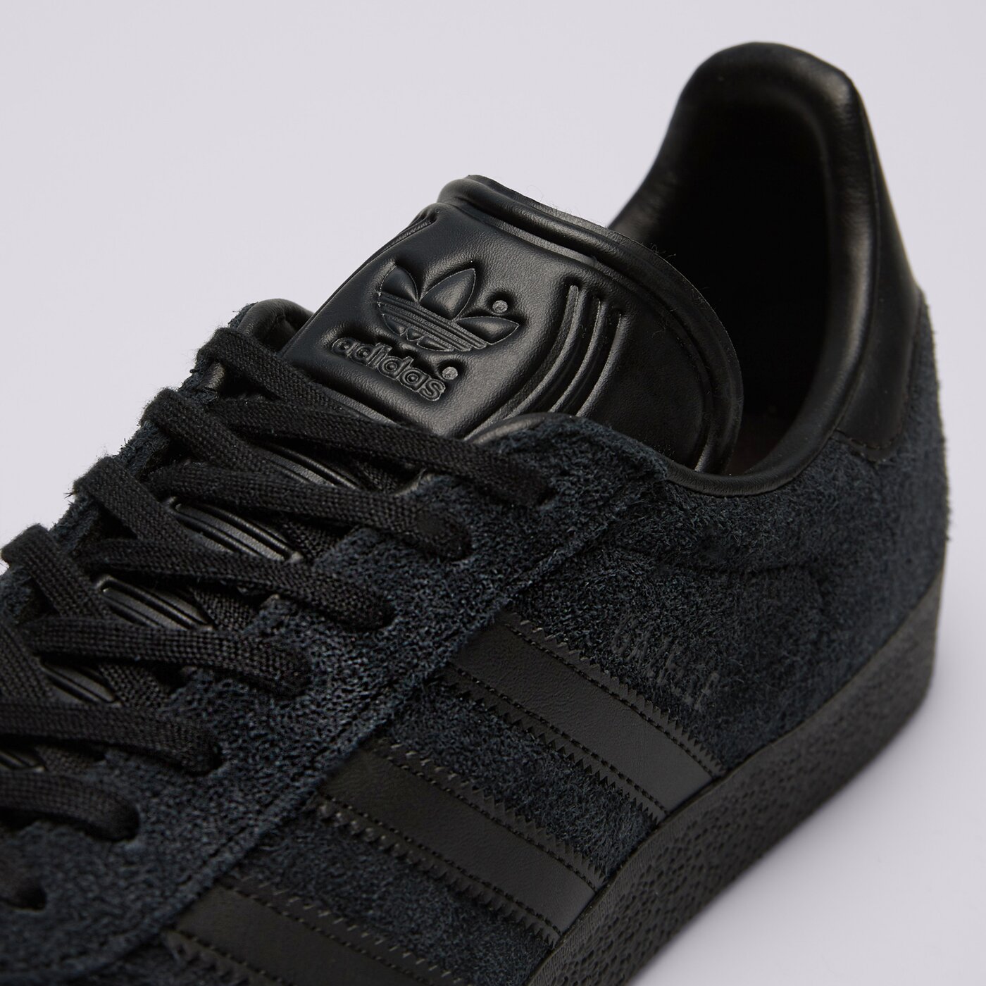 Мъжки маратонки ADIDAS GAZELLE  cq2809 цвят черен