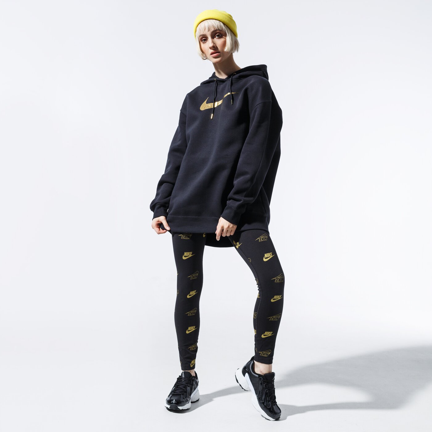 Дамски суичър NIKE СУИТЧЪР С КАЧУЛКА W NSW HOODIE BB OS SHINE bv4986-010 цвят черен