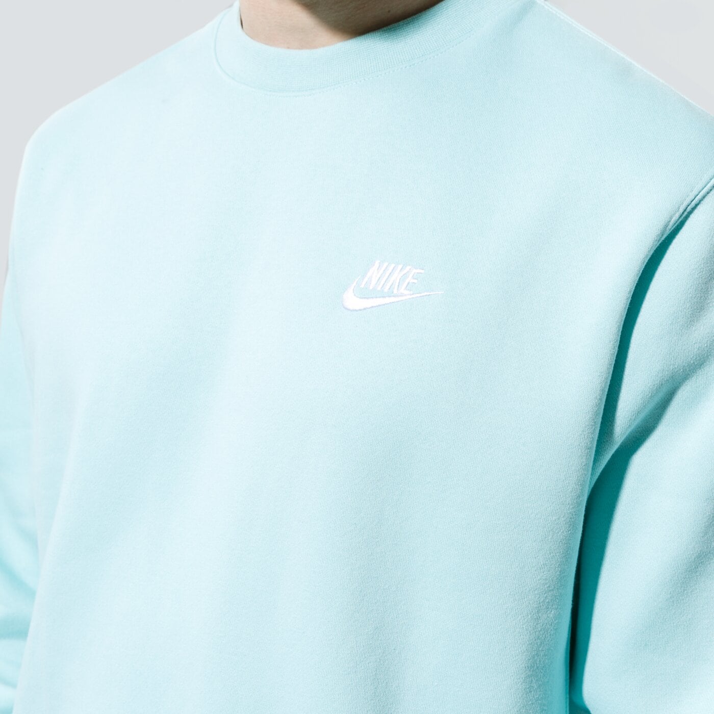 Мъжки суичър NIKE СУИТЧЪР SPORTSWEAR CLUB bv2662-382 цвят зелен