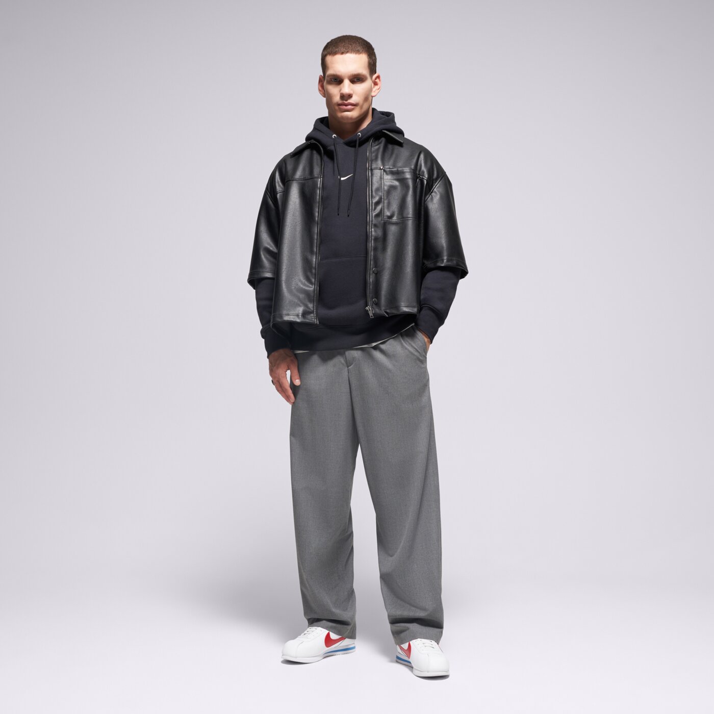 Мъжки суичър NIKE СУИТЧЪР С КАЧУЛКА U NSW HDY CLUB BB FW ib4124-010 цвят черен