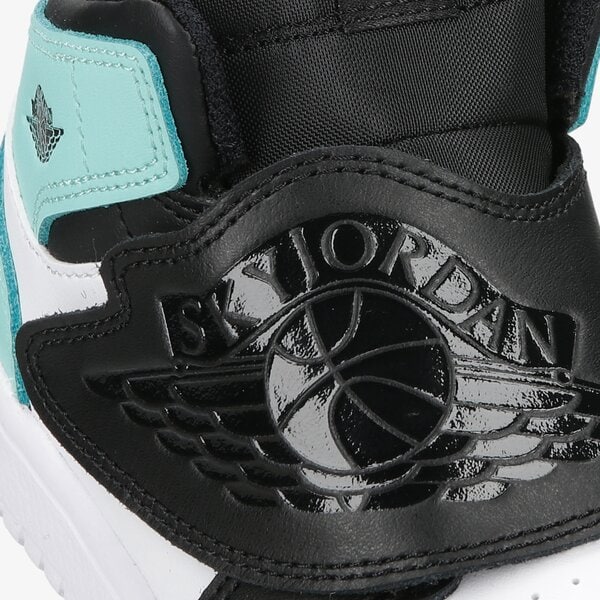 Детски маратонки SKY JORDAN 1  bq7196-032 цвят син