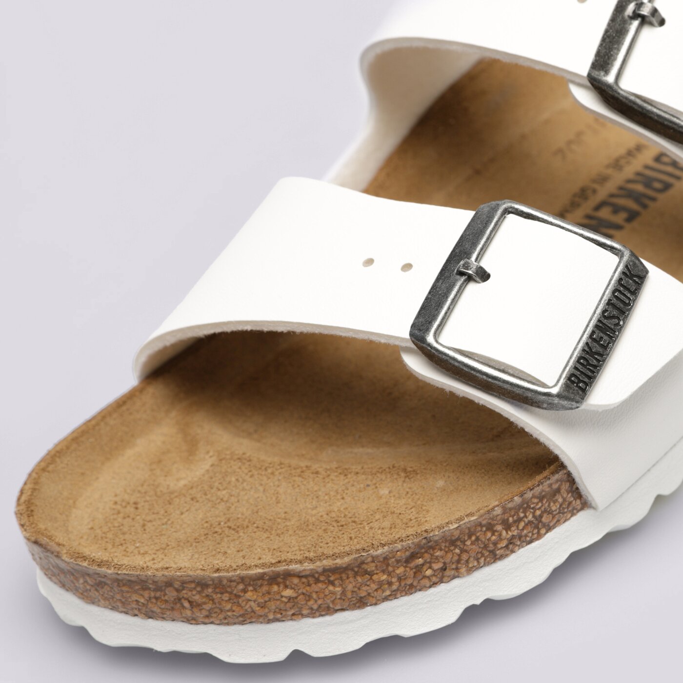 Дамски чехли и сандали BIRKENSTOCK ARIZONA BS 552683 цвят бял