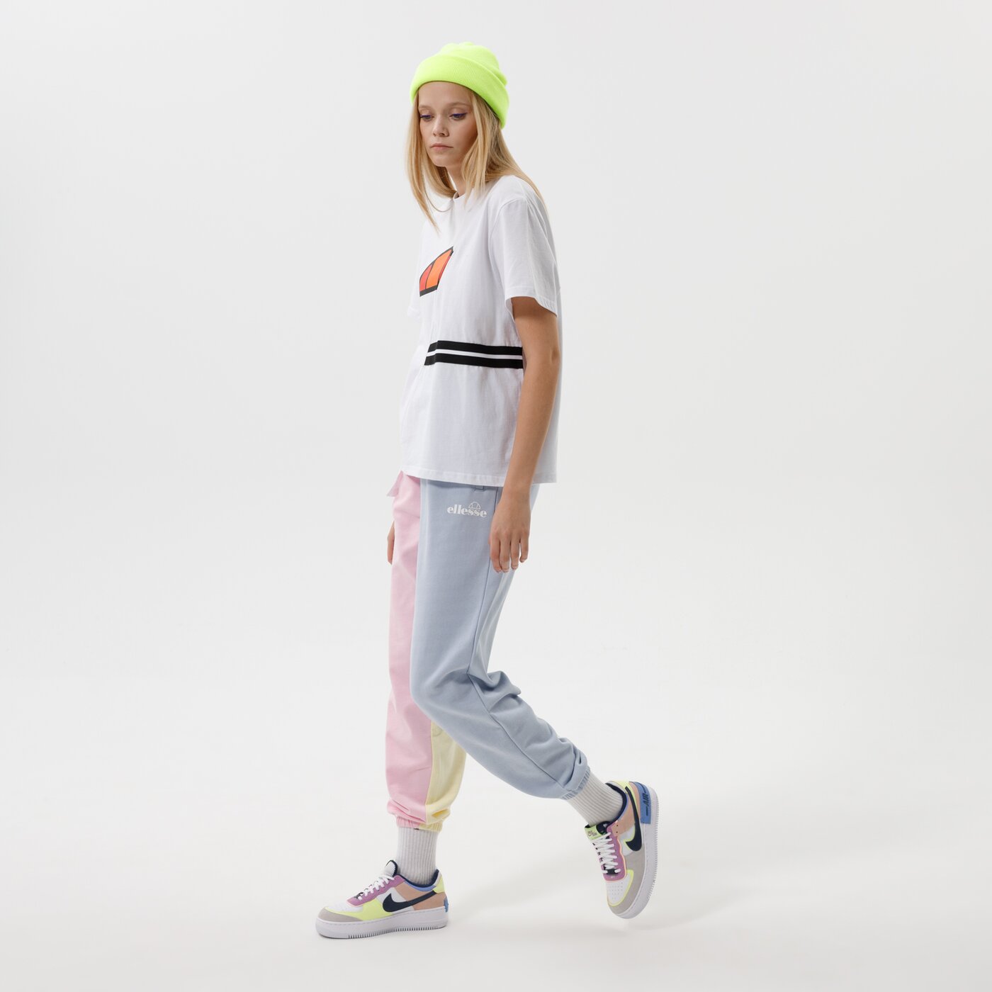 Дамска тениска ELLESSE ТЕНИСКА ALIBI OVERSIZED ТЕНИСКА WHT sgi11010908 цвят бял