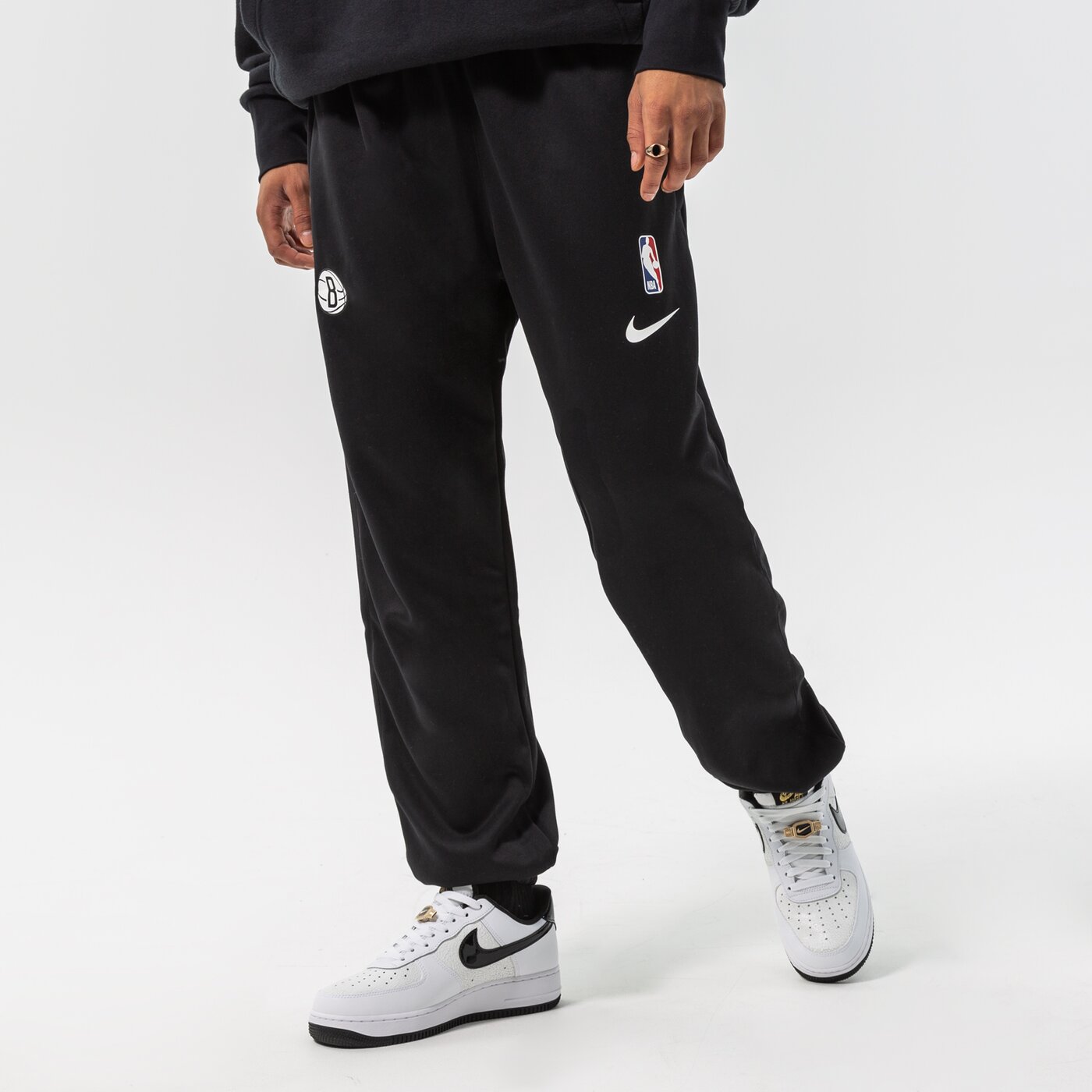 Мъжки панталони NIKE ПАНТАЛОНИ BKN M NK DF SPOTLIGHT PNT NBA dn8178-010 цвят черен