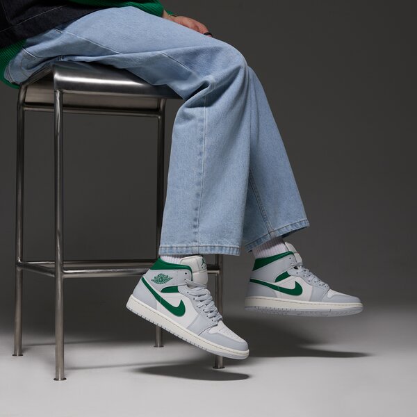 Мъжки маратонки AIR JORDAN 1 MID  dq8426-142 цвят сив