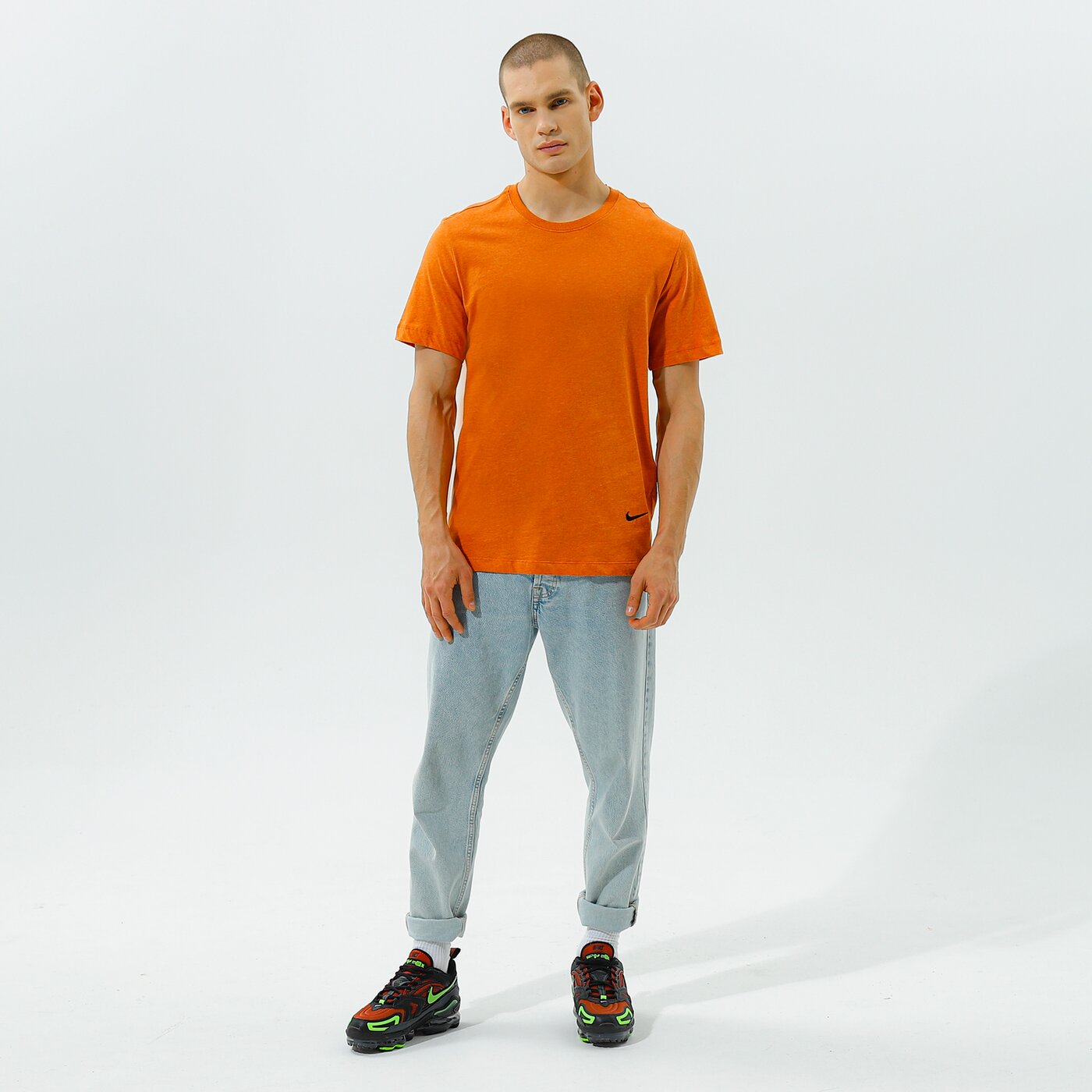 Мъжка тениска NIKE ТЕНИСКА M NSW TEE SUSTAINABILITY dm2386-816 цвят оранжев