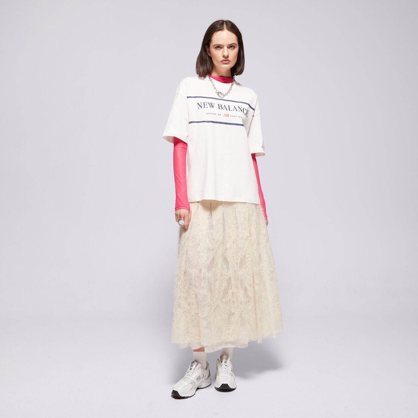 Дамска тениска NEW BALANCE ТЕНИСКА ATHLETICS NAUTICAL wt51910sst цвят кремав