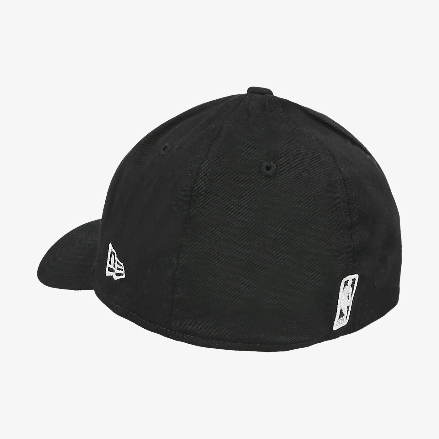 Дамска шапка с козирка NEW ERA ШАПКА MONOCHROME CHI BULLS BLK 80524519 цвят черен
