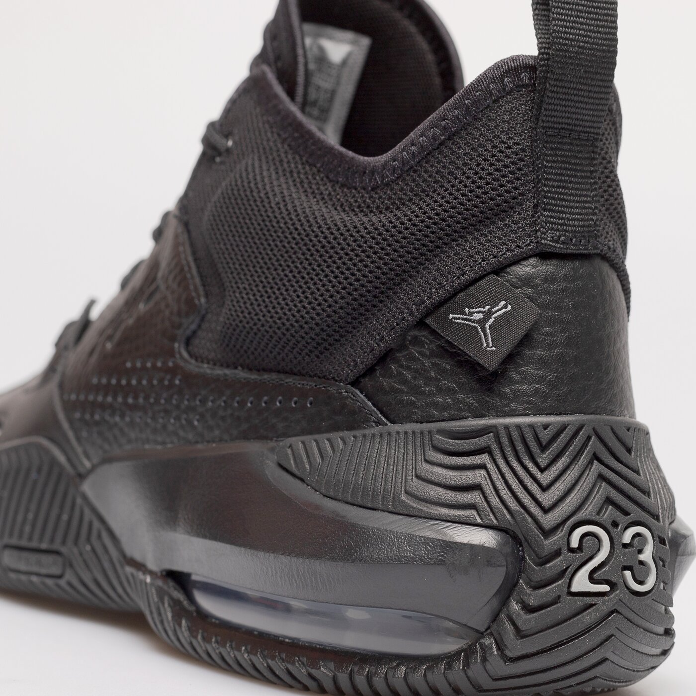 Мъжки маратонки JORDAN STAY LOYAL 2  dq8401-001 цвят черен