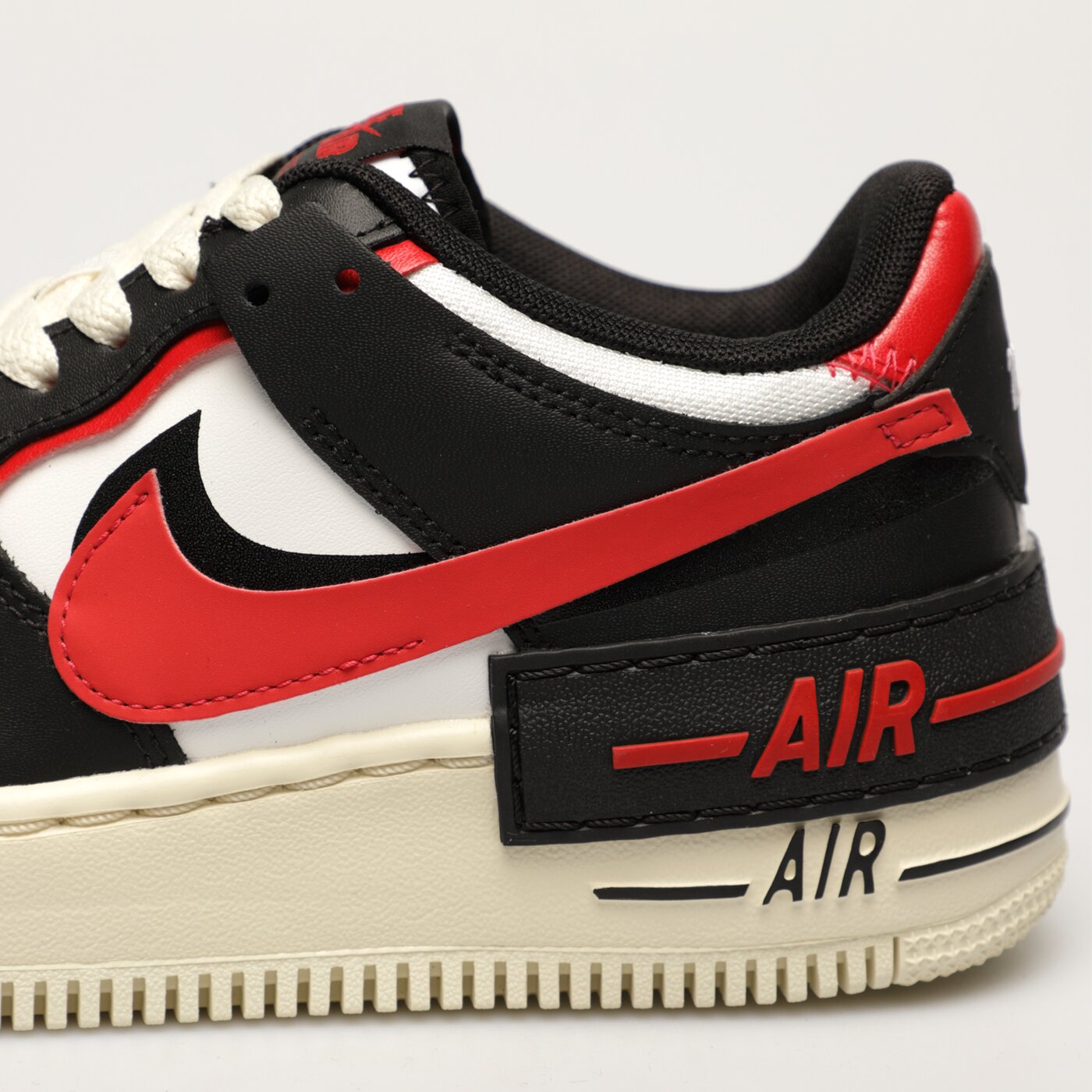 Дамски маратонки NIKE AF1 SHADOW dr7883-102 цвят многоцветен