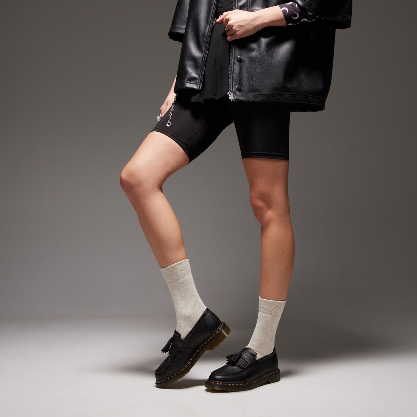 Дамски кежуал DR.MARTENS ADRIAN VIRGINIA 22760001 цвят черен