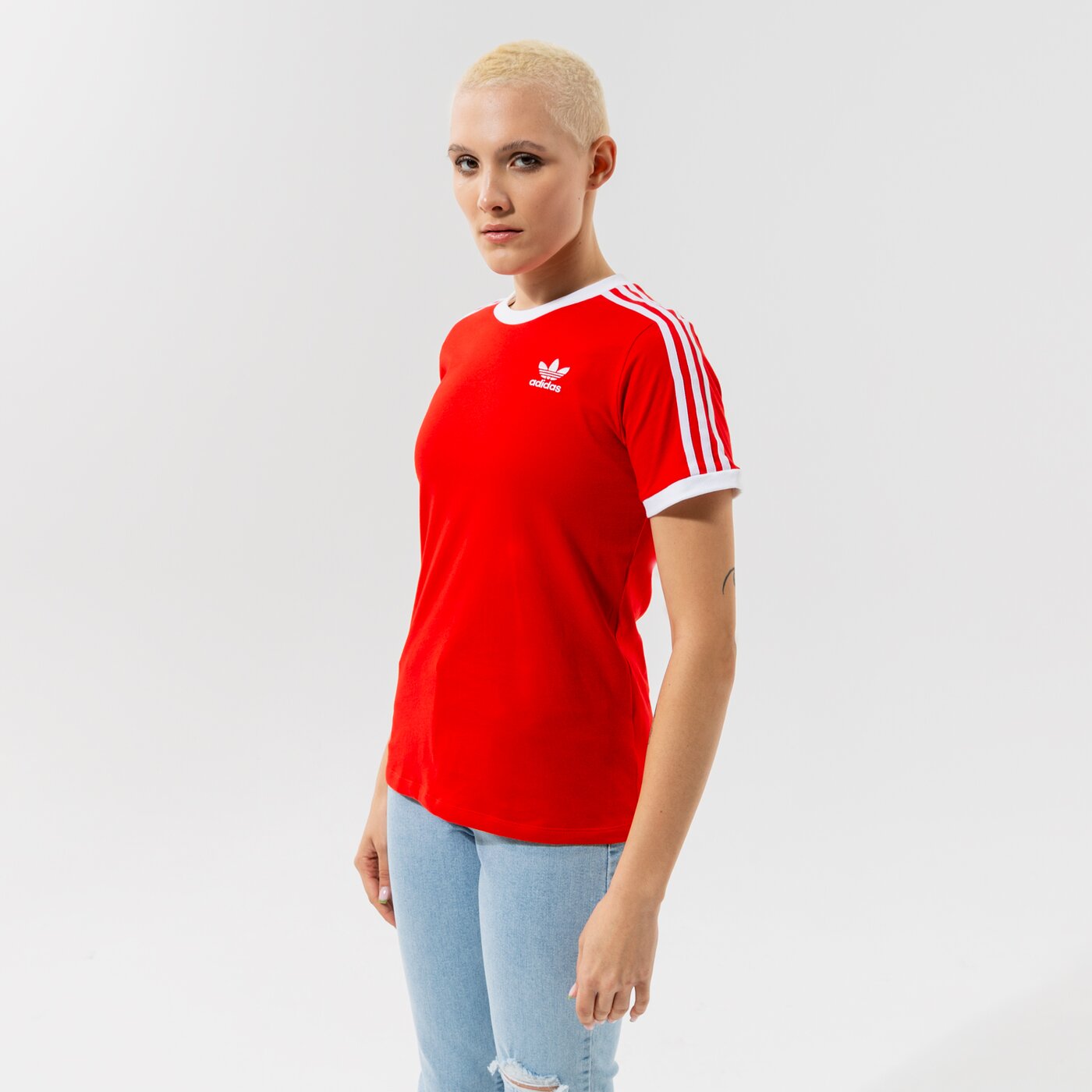 Дамска тениска ADIDAS ТЕНИСКА 3 STRIPES TEE h33575 цвят червен