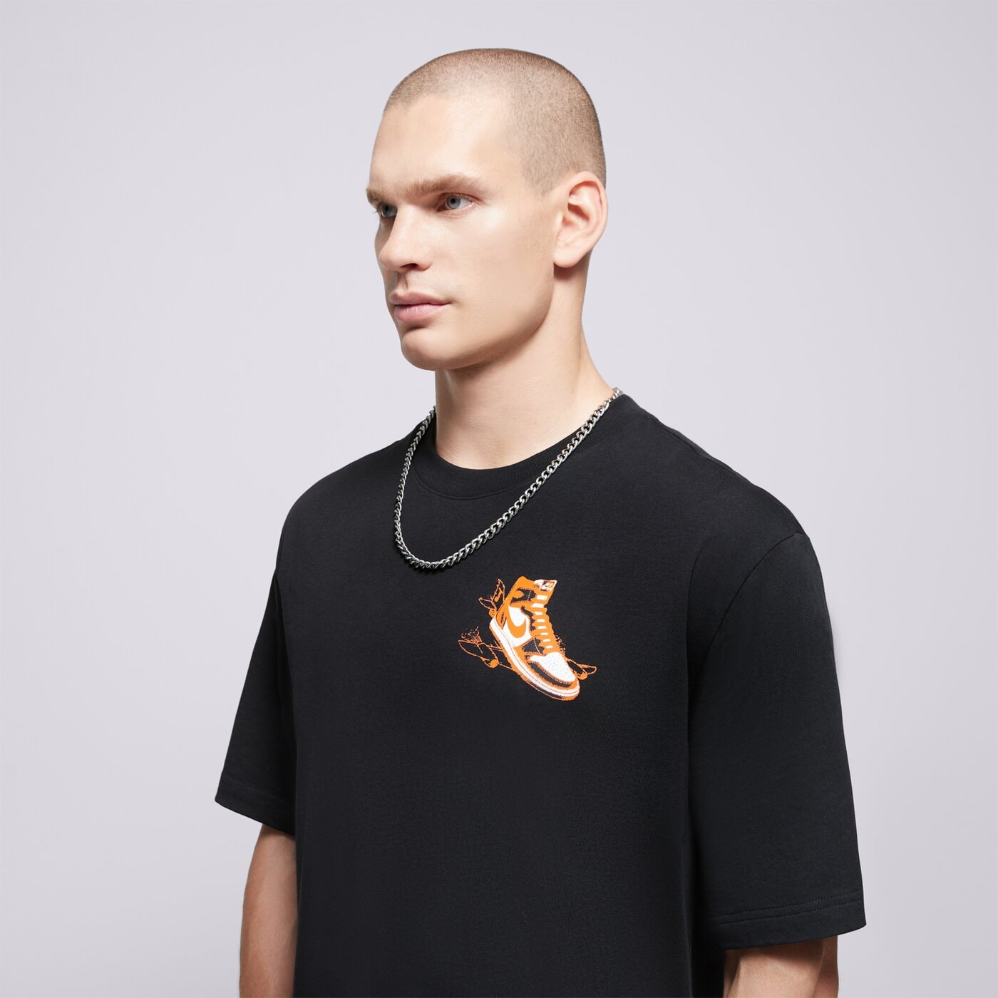 Мъжка тениска JORDAN ТЕНИСКА M J NC AJ1 AD SS CREW hq8972-010 цвят черен