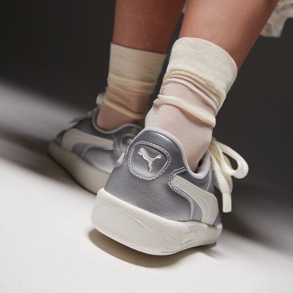 Дамски маратонки PUMA PALERMO WIDE LACE 40233101 цвят сребърен