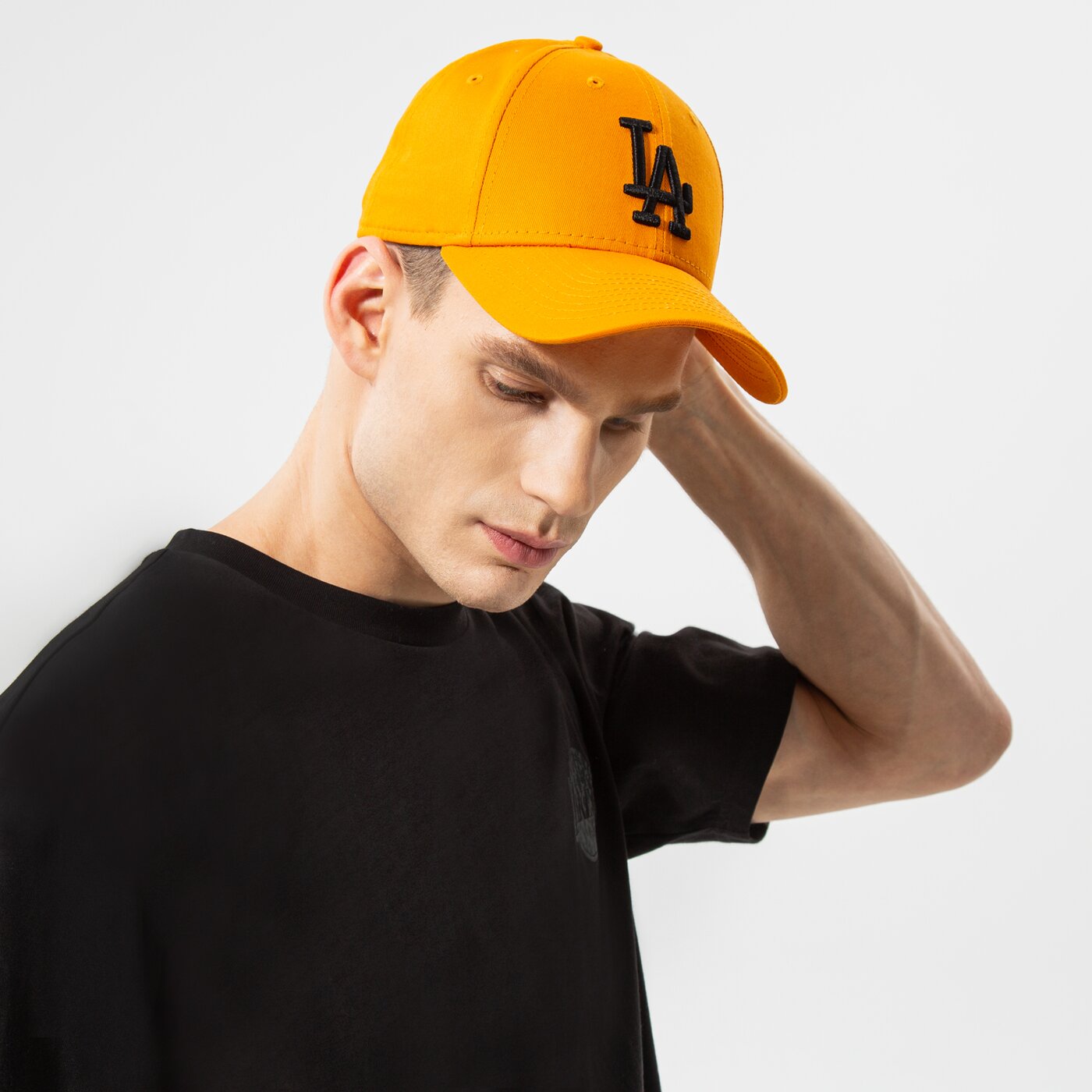 Мъжка шапка с козирка NEW ERA ШАПКА 940 LA DODGERS YEL LOS ANGELES DODGERS RGDBLK 60240314 цвят жълт