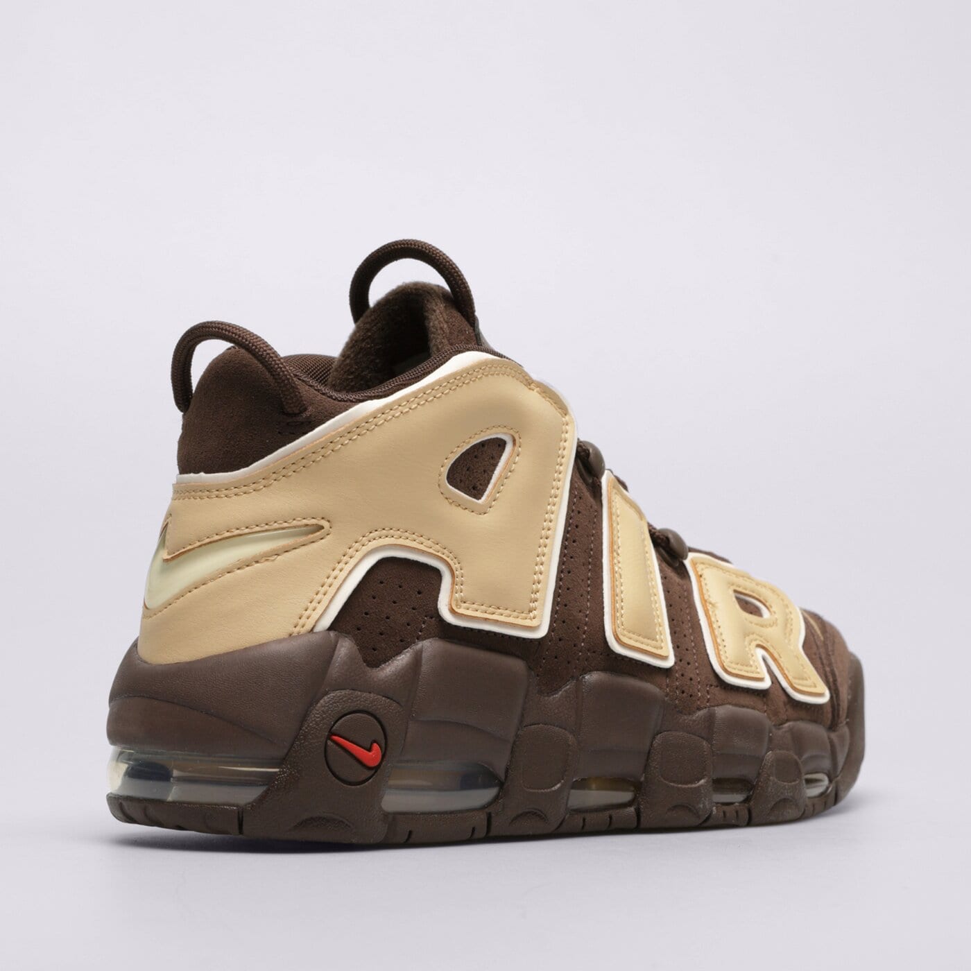 Мъжки маратонки NIKE AIR MORE UPTEMPO '96 fb8883-200 цвят кафяв