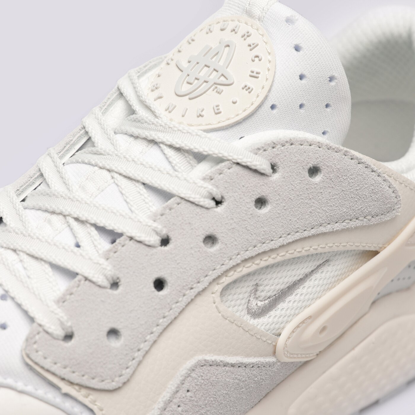 Мъжки маратонки NIKE AIR HUARACHE  dz3306-100 цвят бял