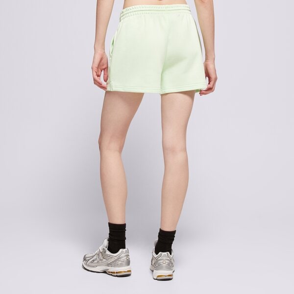 Дамски къси панталони NEW BALANCE ШОРТИ SPORT ESSENTIALS ws41500mew цвят зелен