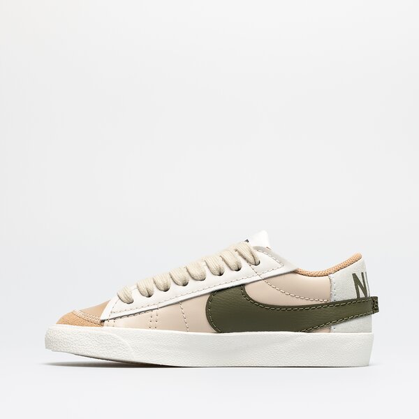 Дамски маратонки NIKE W BLAZER LOW '77 JUMBO dq1470-105 цвят бежов