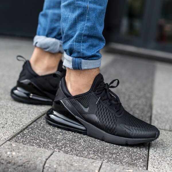 Мъжки маратонки NIKE AIR MAX 270  ah8050-005 цвят черен