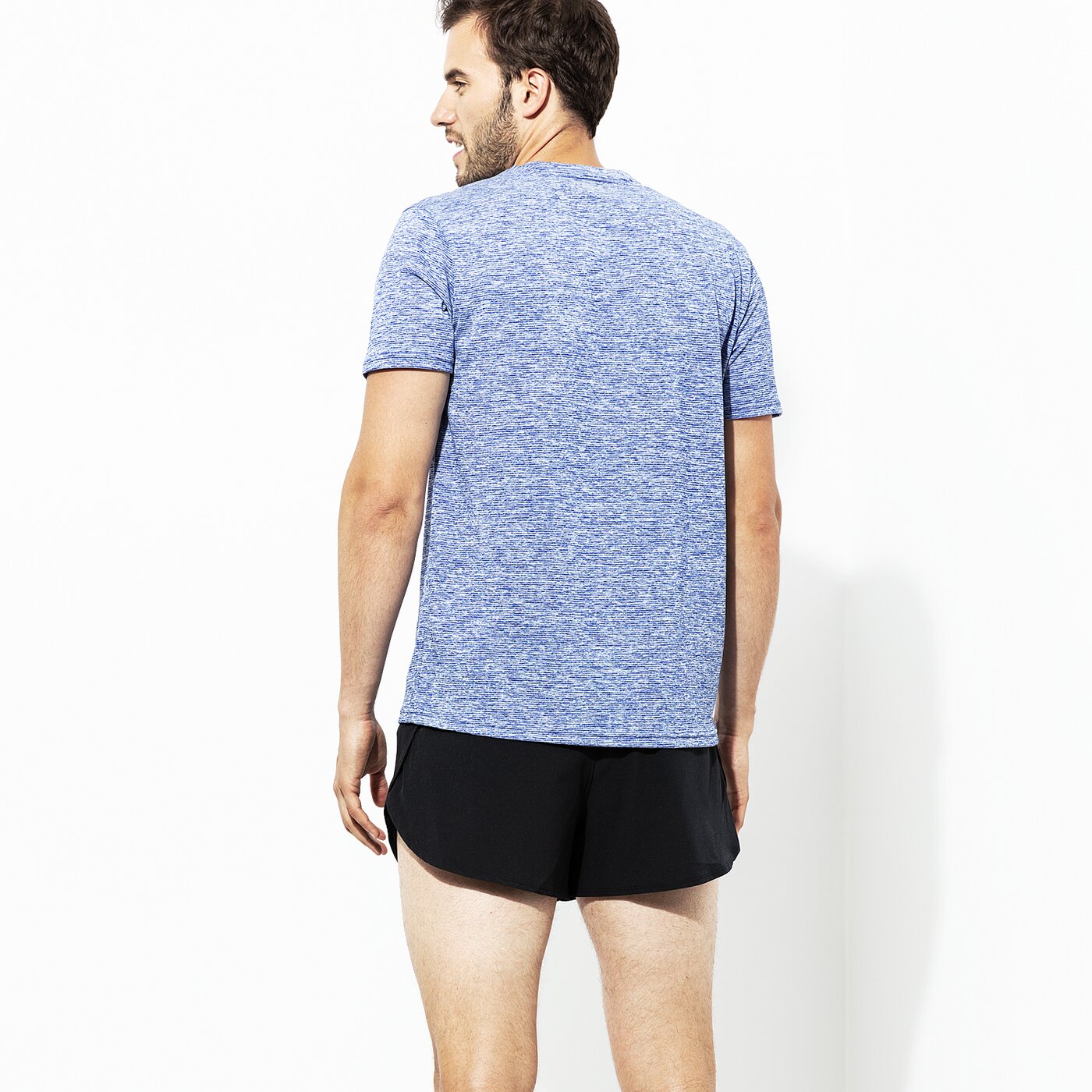 Мъжка тениска UNDER ARMOUR ТЕНИСКА SS RUN FRONT GRAPHIC SS 1316844-574 цвят син