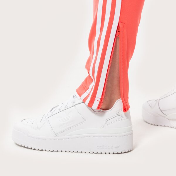 Дамски панталони ADIDAS SS TRACK PANTS  hf1994 цвят оранжев