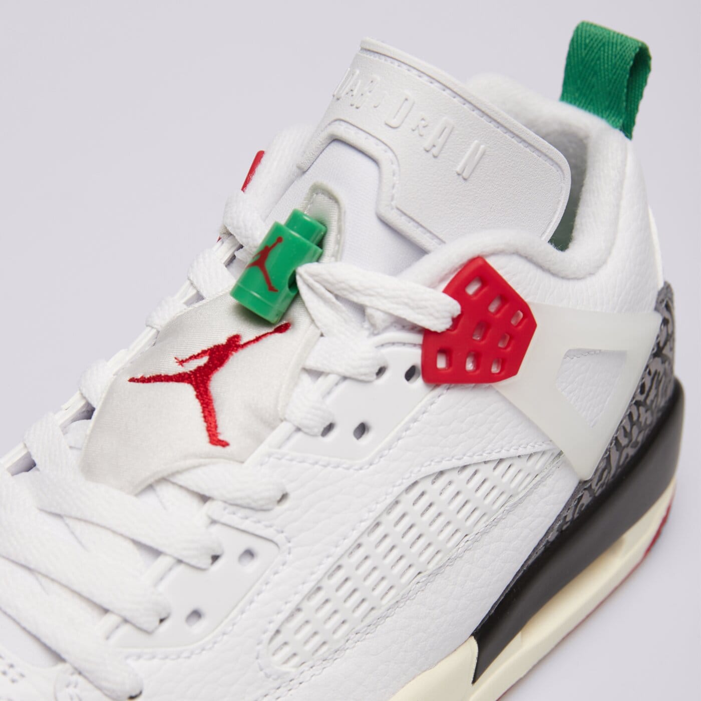 Мъжки маратонки JORDAN SPIZIKE LOW im7425-100 цвят бял