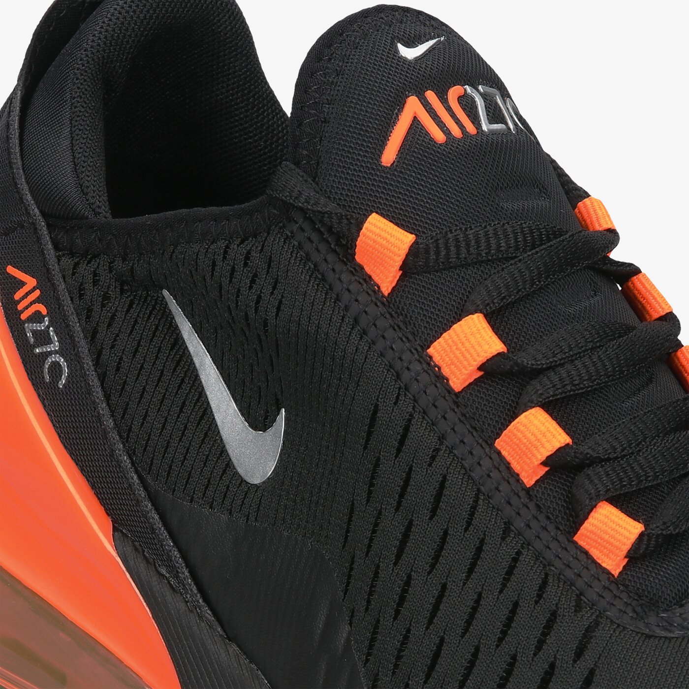 Мъжки маратонки NIKE AIR MAX 270 dc1938-001 цвят черен