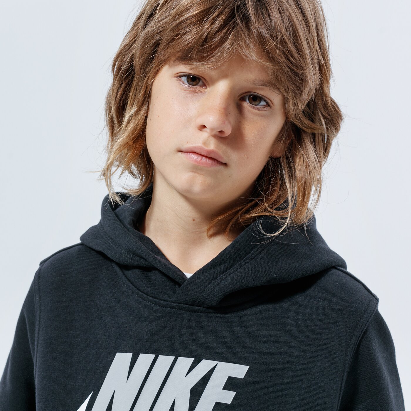 Детски суичър NIKE СУИТЧЪР С КАЧУЛКА SPORTSWEAR BOY cj7861-011 цвят черен