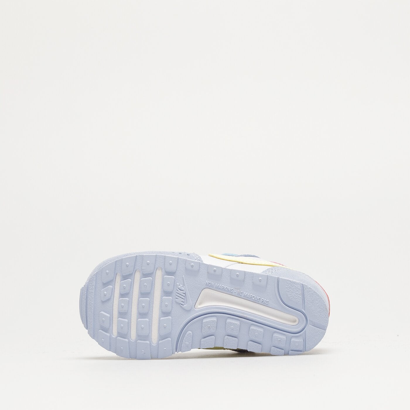 Детски маратонки NIKE MD VALIANT cn8560-407 цвят многоцветен