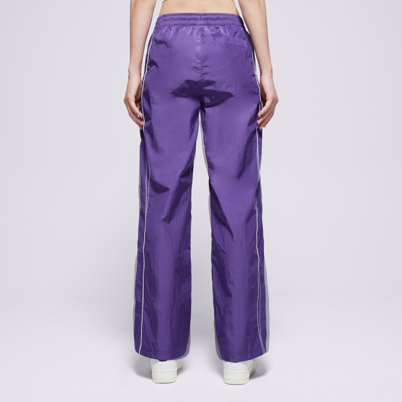 Дамски панталони NIKE ПАНТАЛОНИ W NSW NK WR WVN HR OH PANT fv7655-547 цвят виолетов