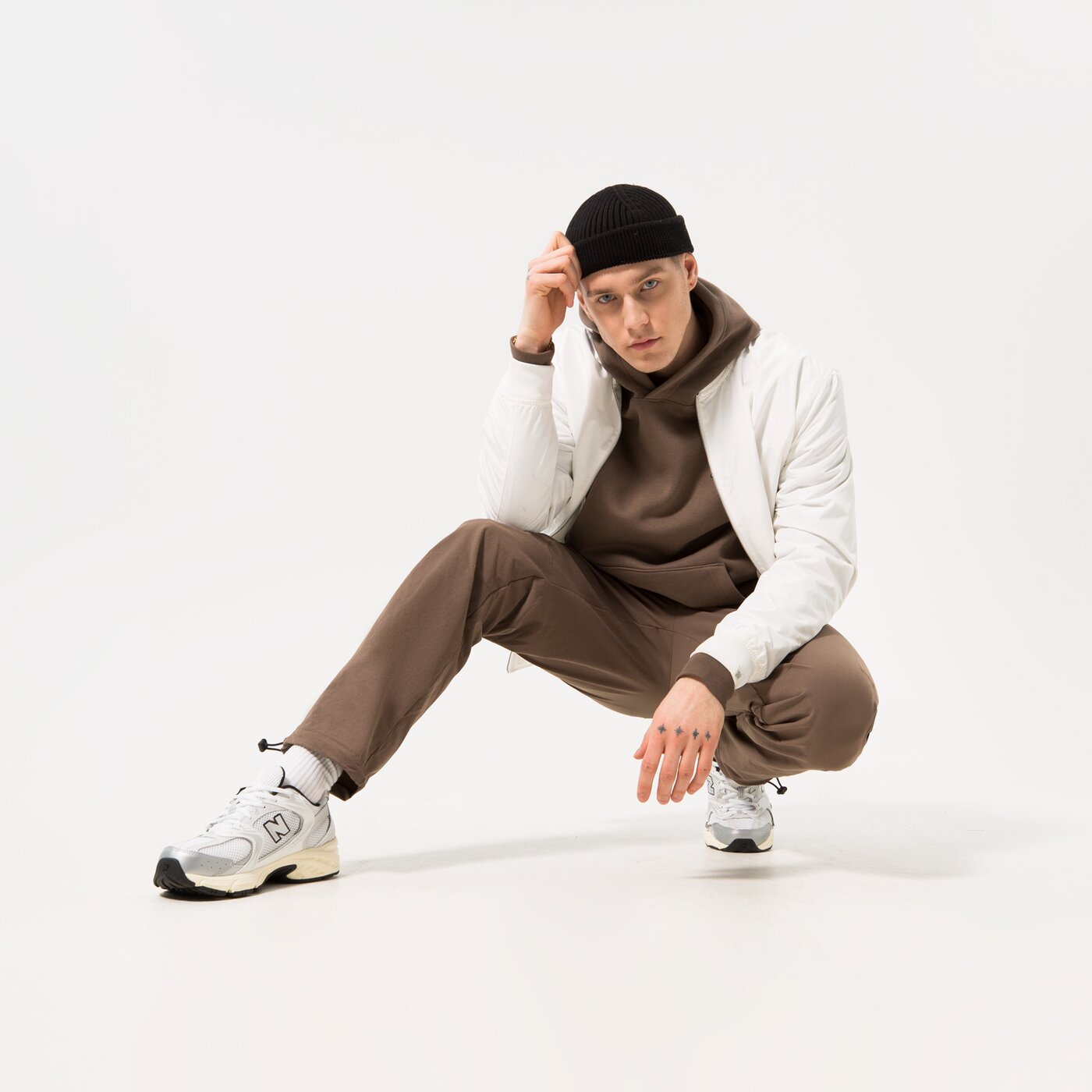 Мъжки суичър JORDAN СУИТЧЪР M J ESS FLC PO dq7466-274 цвят кафяв