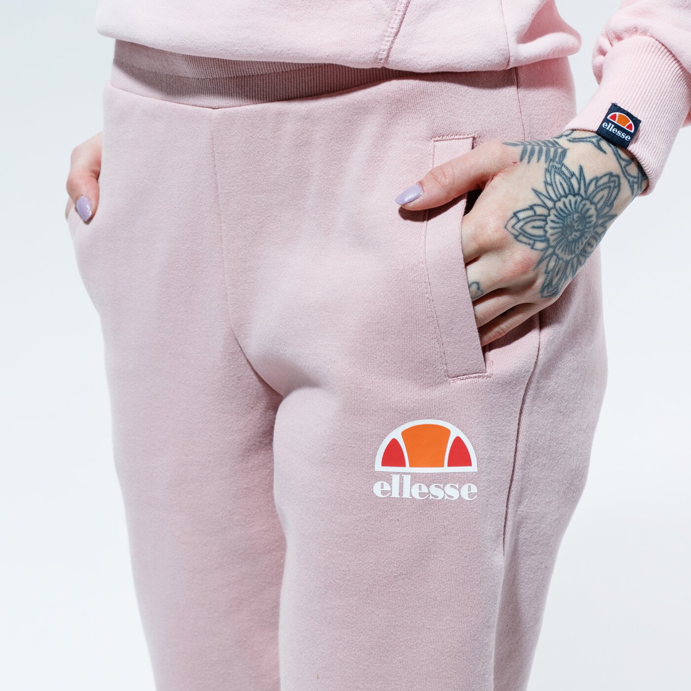 Дамски панталони ELLESSE ПАНТАЛОНИ QUEENSTOWN sgg07458pink цвят розов