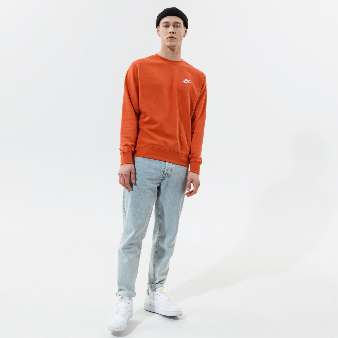 Мъжки суичър NIKE СУИТЧЪР SPORTSWEAR CLUB bv2666-812 цвят оранжев