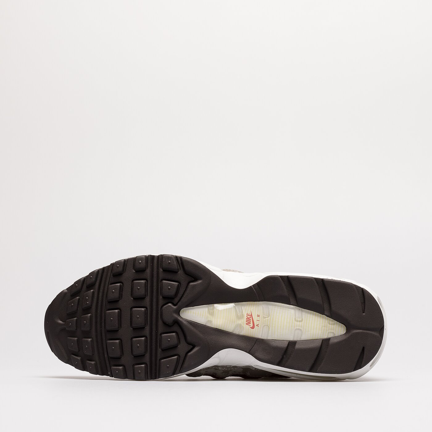 Мъжки маратонки NIKE AIR MAX 95 dq9016-001 цвят кафяв