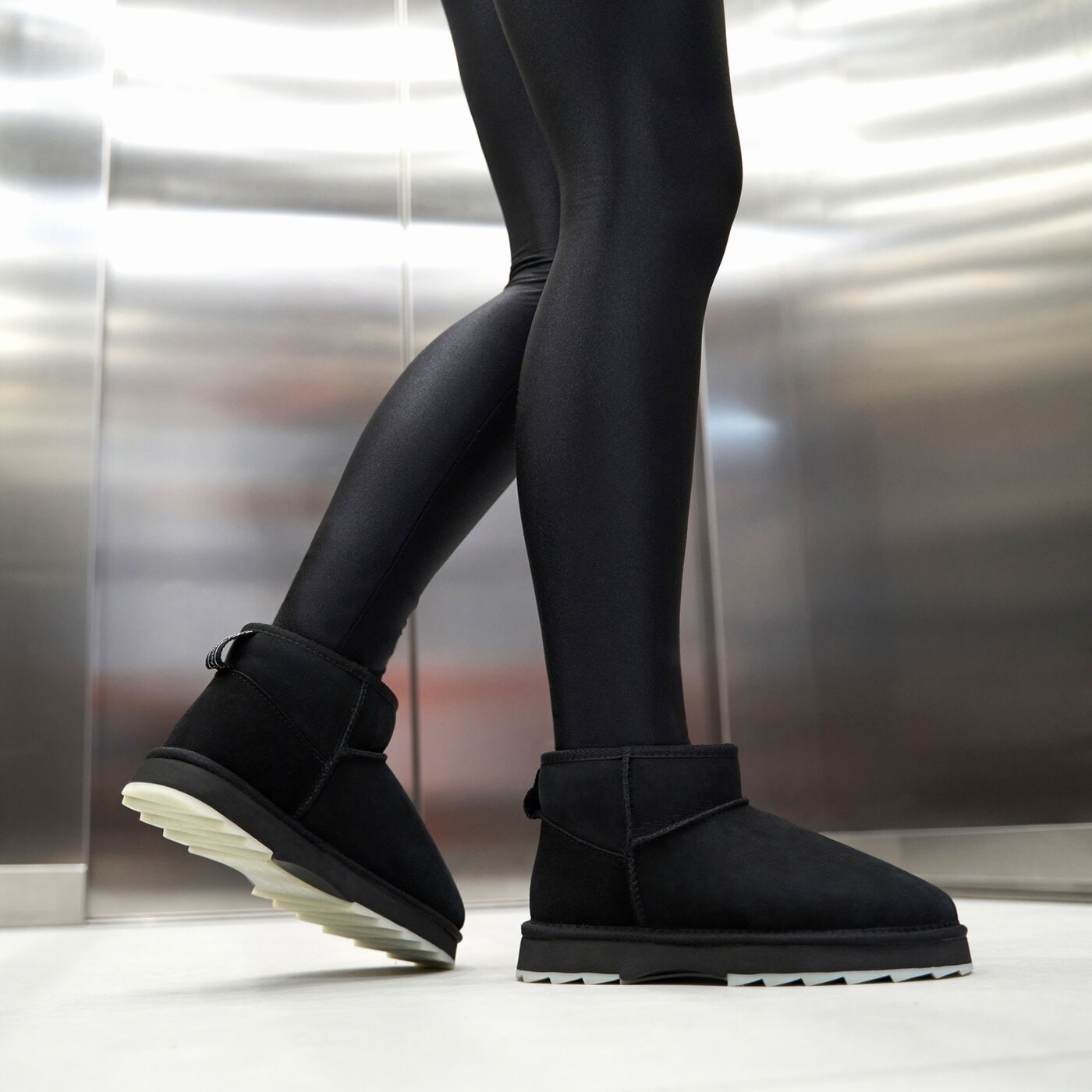 Дамски кежуал EMU AUSTRALIA SHARKY MICRO w12548black цвят черен