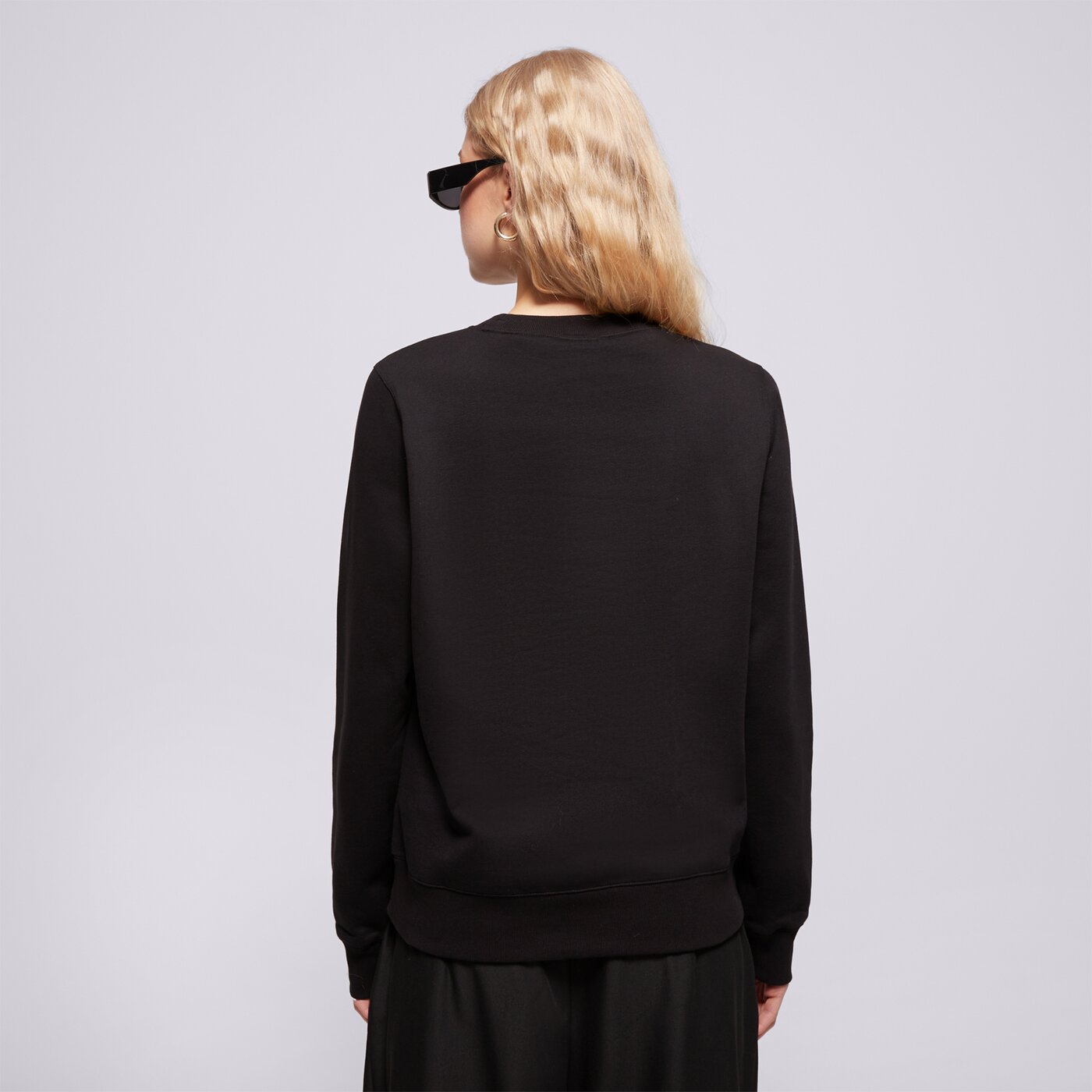 Дамски суичър CHAMPION СУИТЧЪР CREWNECK SWEATSHIRT 117582kk001 цвят черен