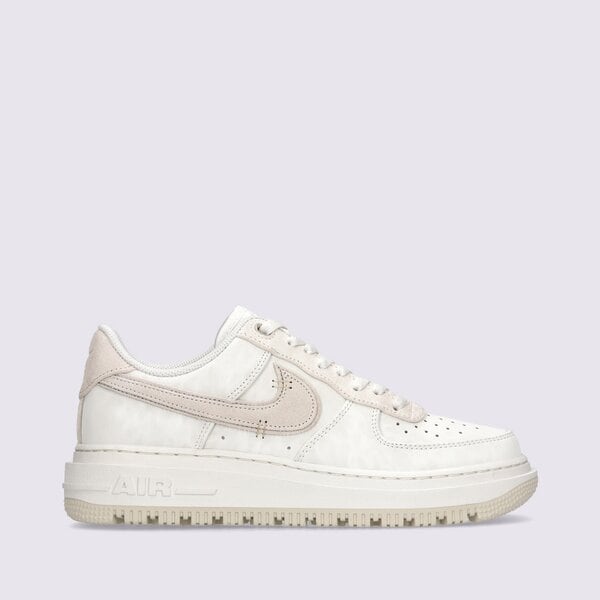 Мъжки маратонки NIKE AIR FORCE 1 LUXE dd9605-100 цвят бял