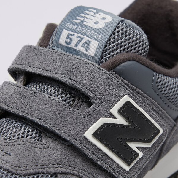 Детски маратонки NEW BALANCE 574  pv574gge цвят сив