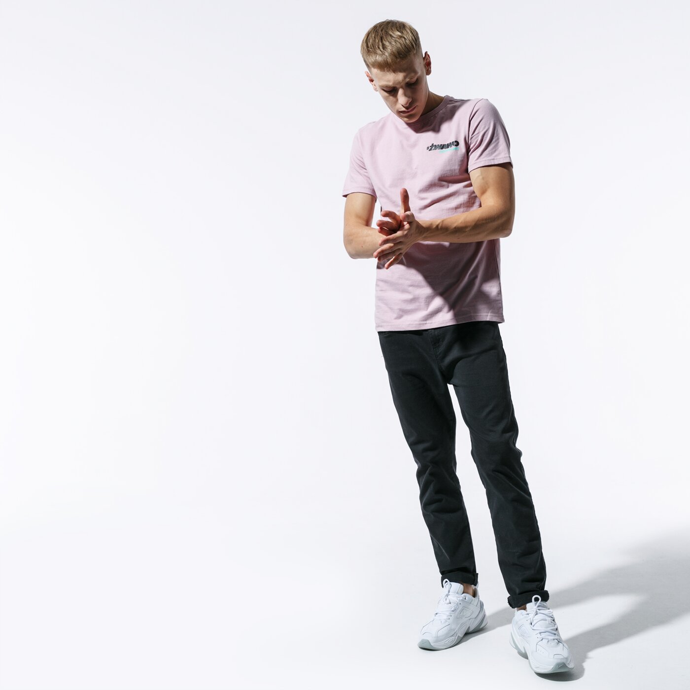 Мъжка тениска CONFRONT ТЕНИСКА SLOGAN PNK TEE cf39tsm61001 цвят розов