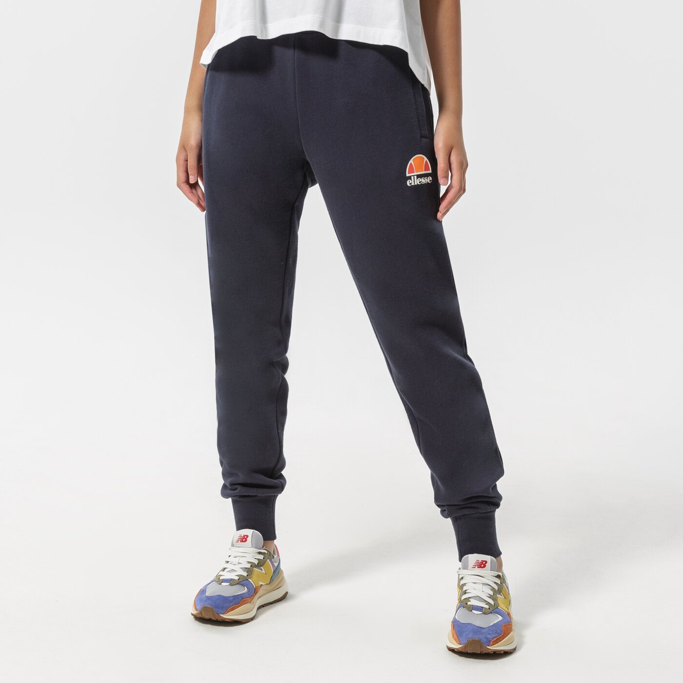 Дамски панталони ELLESSE ПАНТАЛОНИ QUEENSTOWN NAVY sgc07458429 цвят тъмносин