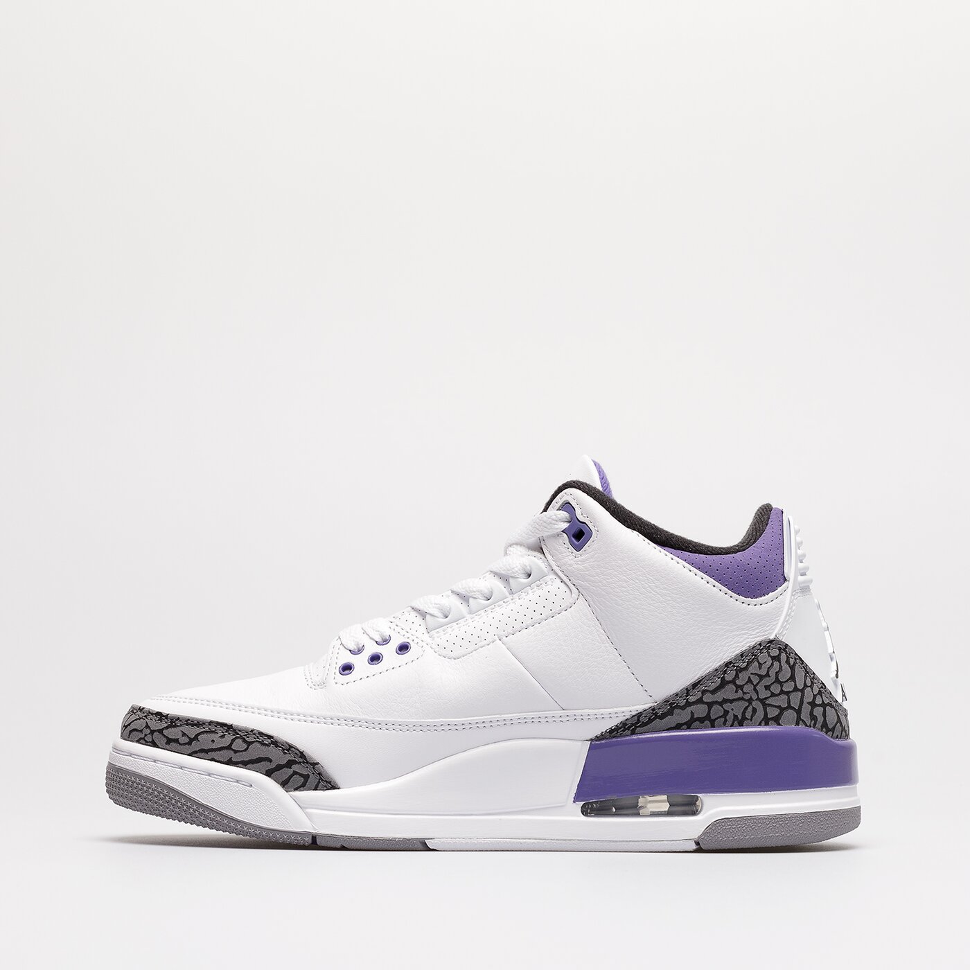 Мъжки маратонки AIR JORDAN 3 RETRO  ct8532-105 цвят бял