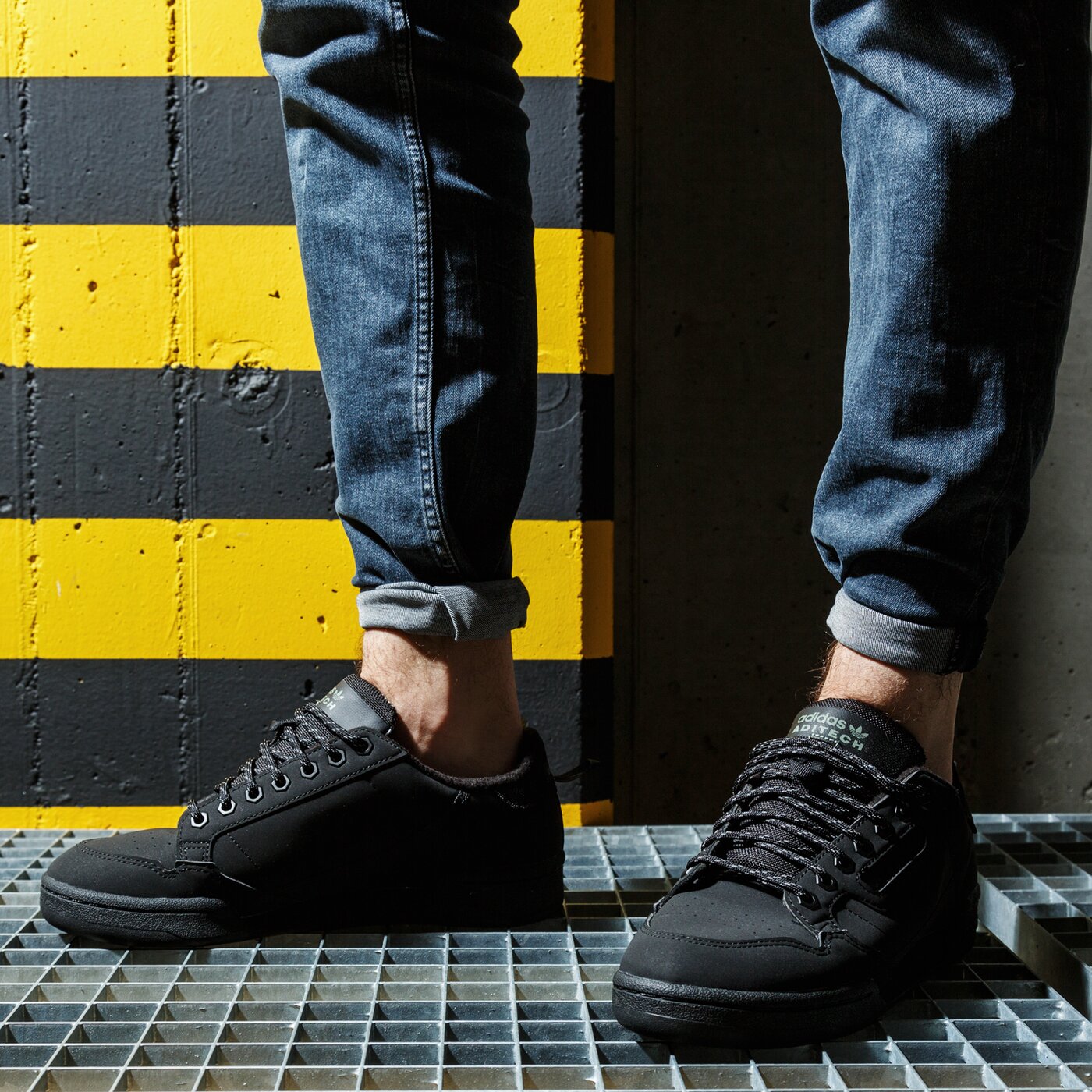 Мъжки маратонки ADIDAS CONTINENTAL 80 fv4631 цвят черен