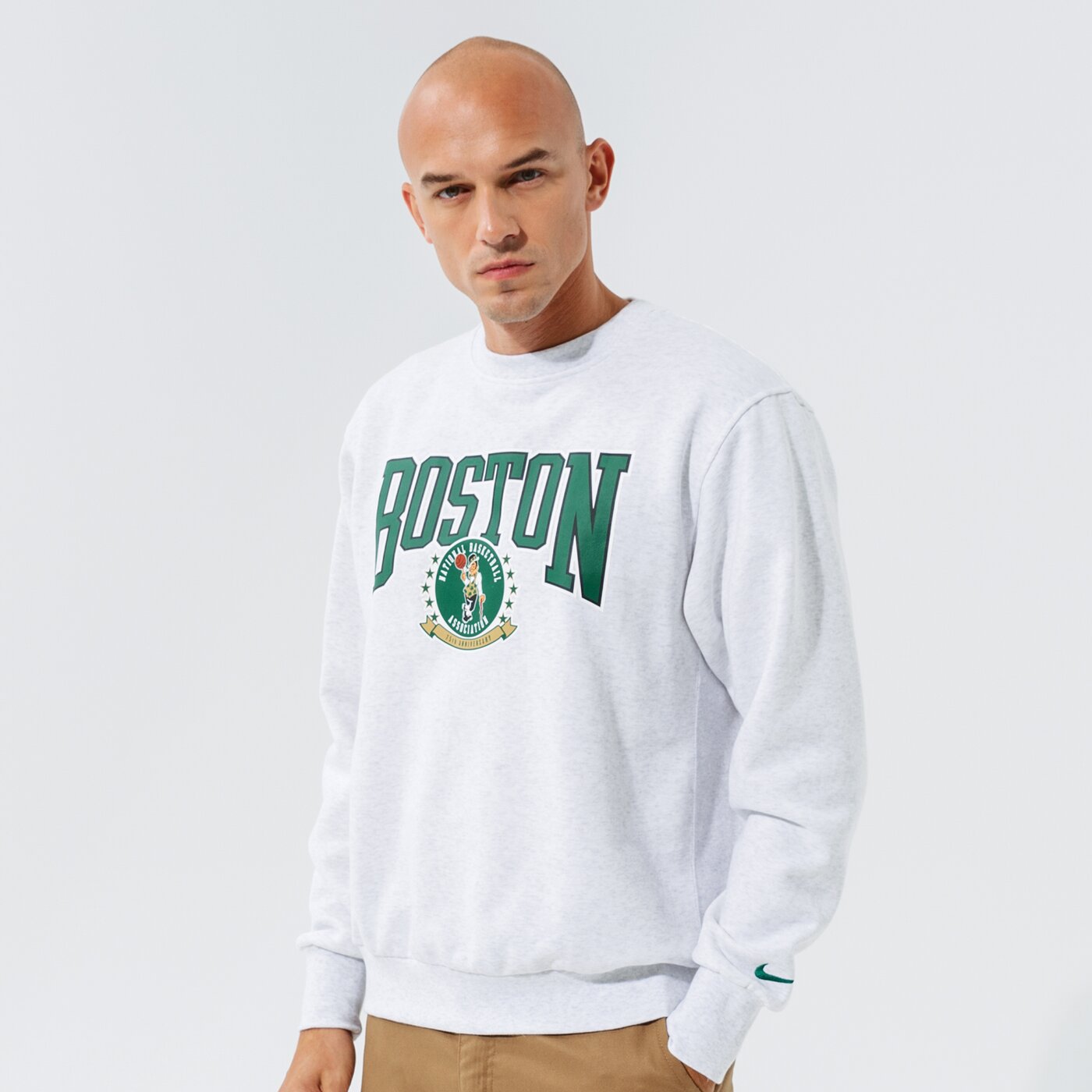 Мъжки суичър NIKE СУИТЧЪР BOS M NK FLC CREW CTS 75 NBA dj2796-051 цвят сив