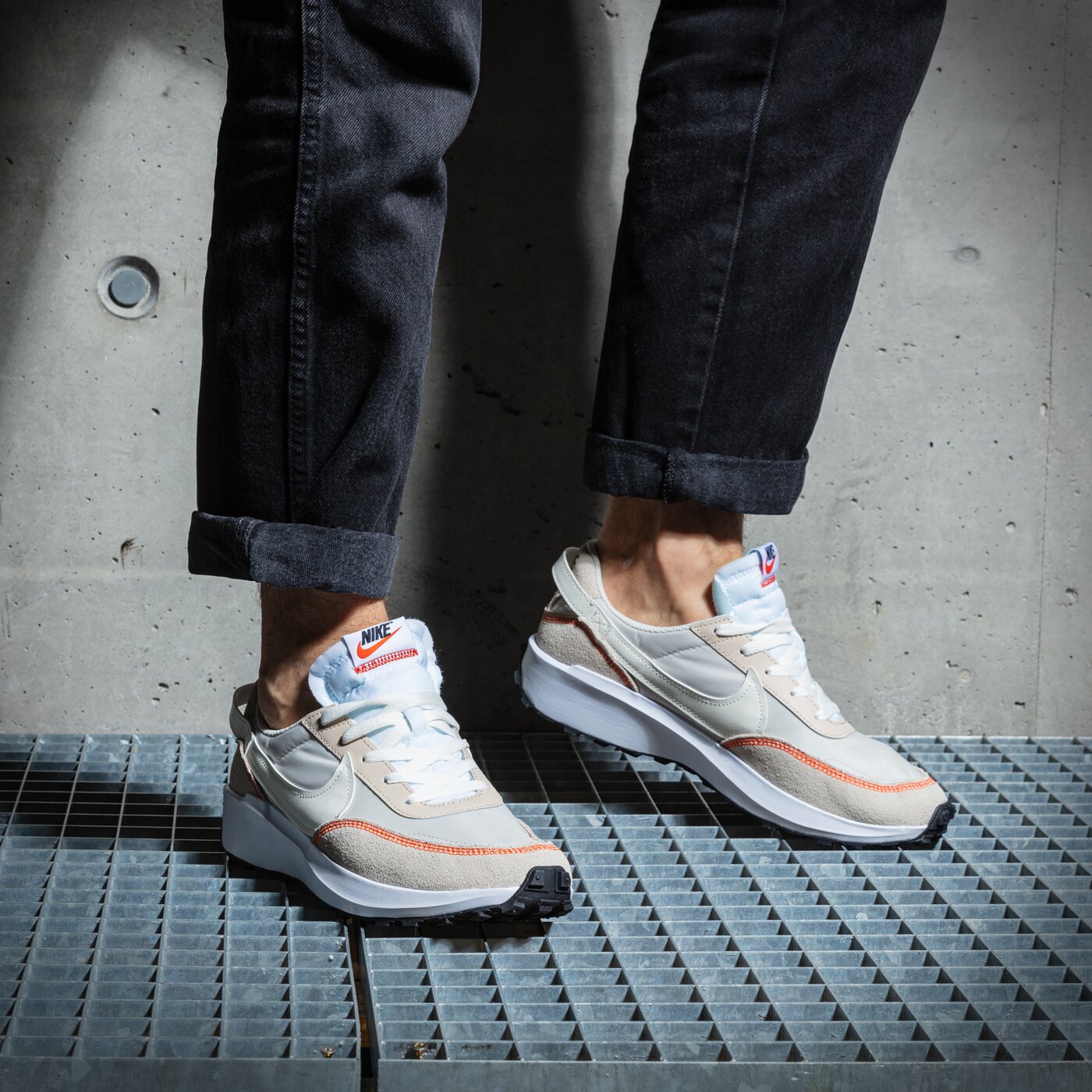 Мъжки маратонки NIKE WAFFLE DEBUT dh9522-100 цвят бежов