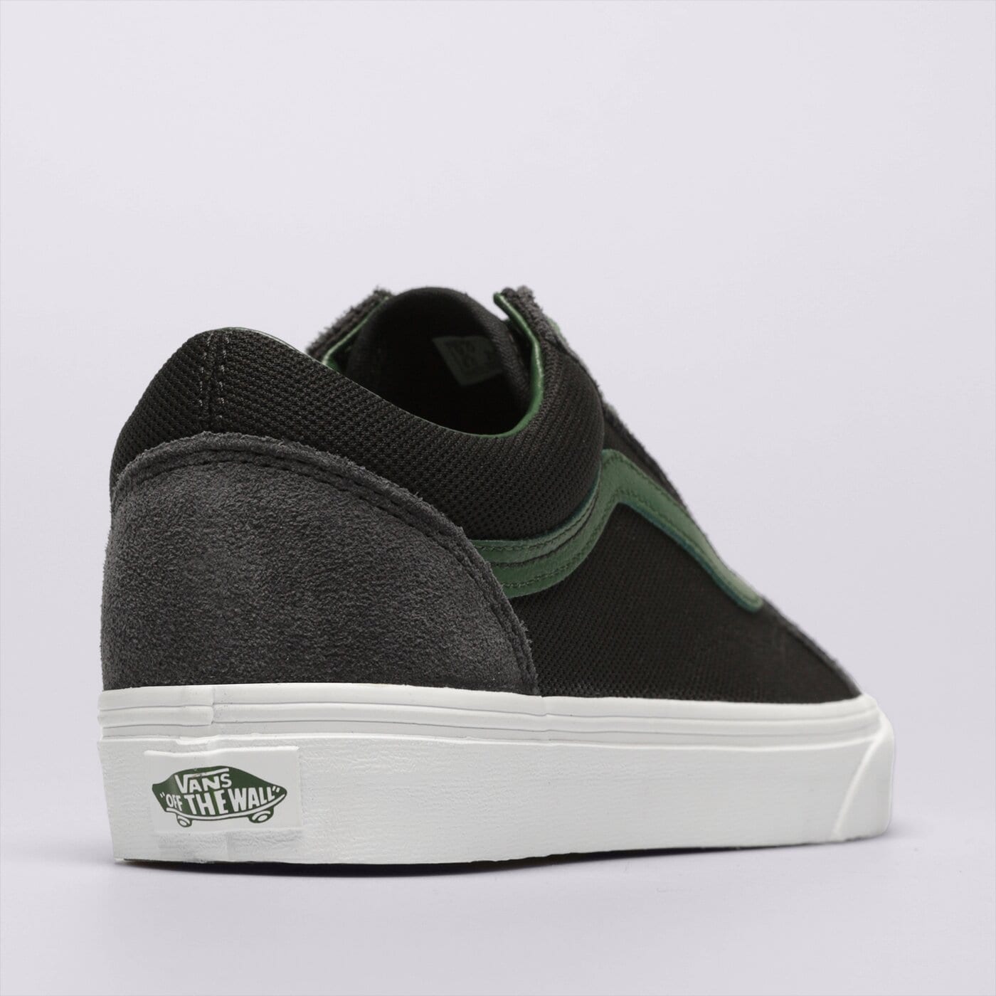 Мъжки маратонки VANS OLD SKOOL  vn0005ufy4c1 цвят зелен