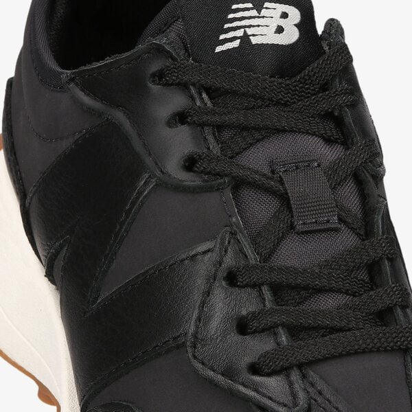 Дамски маратонки NEW BALANCE 327  ws327lb цвят черен