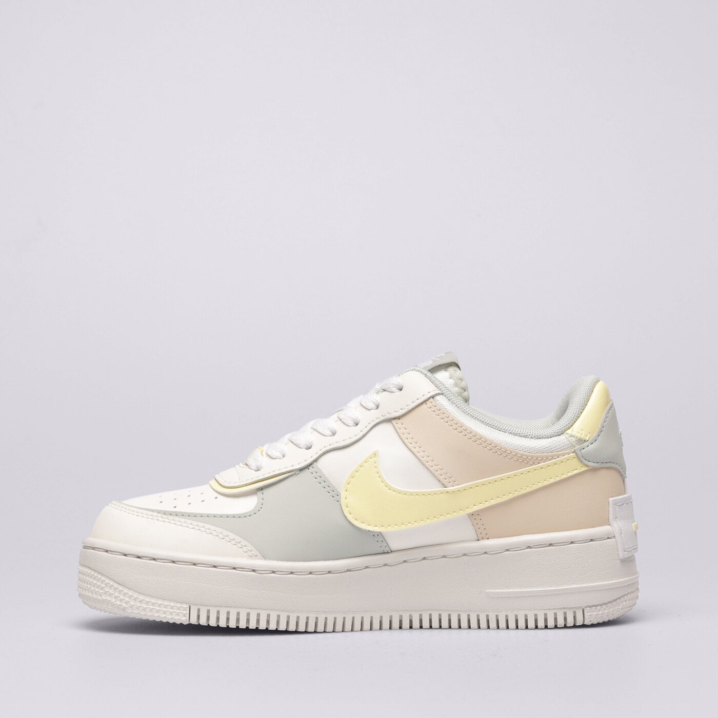 Дамски маратонки NIKE AF1 SHADOW dr7883-101 цвят многоцветен